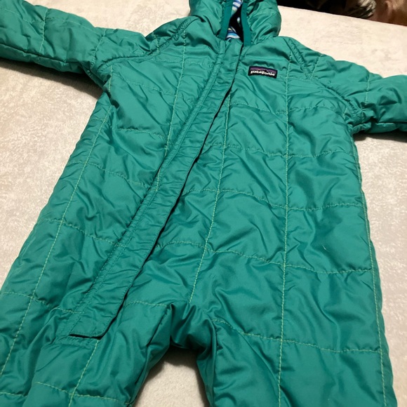 Patagonia reversible snowsuit - Picture 5 of 5